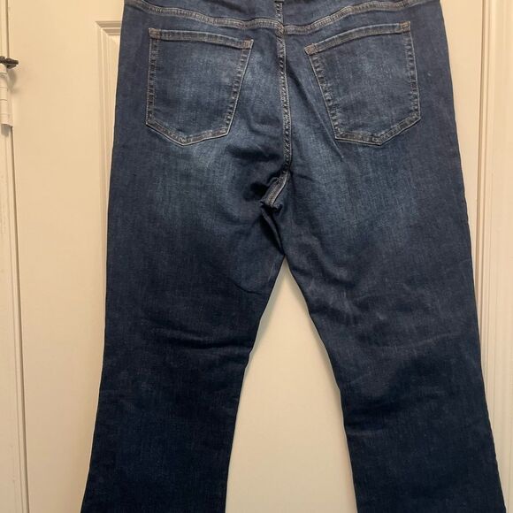 Aeropostale Mid Rise Boot Cut Jeans Size 18R NWT - Picture 6 of 9